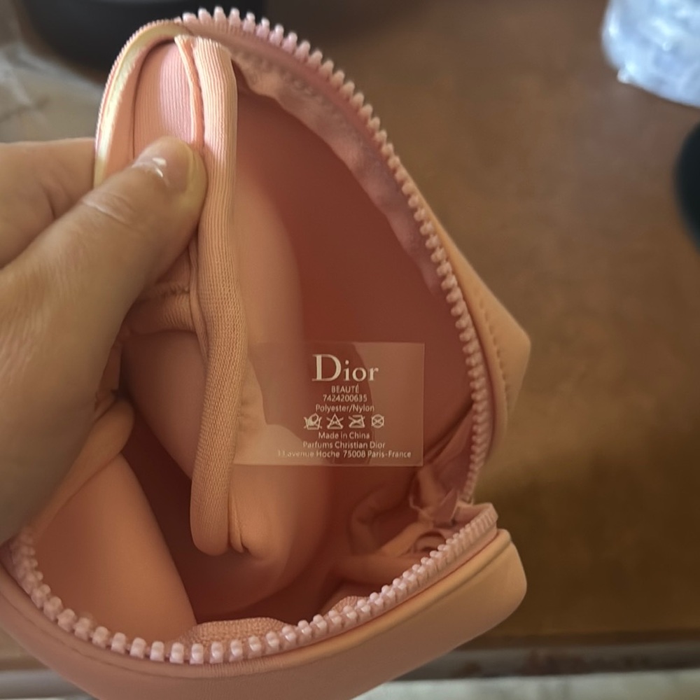 Dior Blush Pink Cosmetic Case- Gift with Purchase - Picture 4 of 5